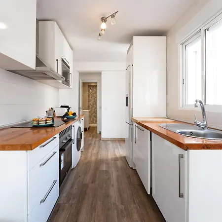 Apartment Ct 379 - Faro's Citycenter - Cosy At Capuchinos For 2 *